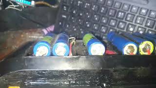 видео: Как встроить визуальную на 2 cellmeter7 балансировку 18650 аккумуляторов 10-14s электровелобайка 36в картинка: Как встроить визуальную на 2 cellmeter7 балансировку 18650 аккумуляторов 10-14s электровелобайка 36в