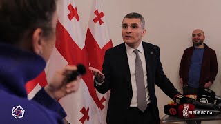 მამუკა მდინარაძე დროების ჟურნალისტის კითხვებს ვერ პასუხობს