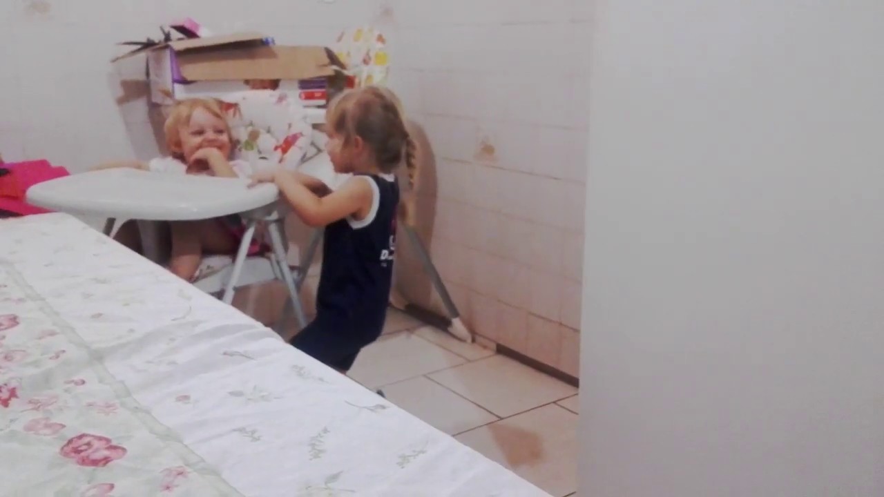 Sat Brincando com Samanta