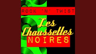 Video-Miniaturansicht von „Les Chausettes Noires - Le Twist Du Père Noël“