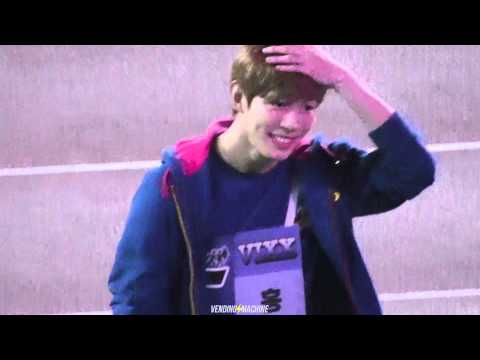 130903 아육대 VIXX 홍빈 / 팬들 기다려주는 예쁜 콩이 ♥