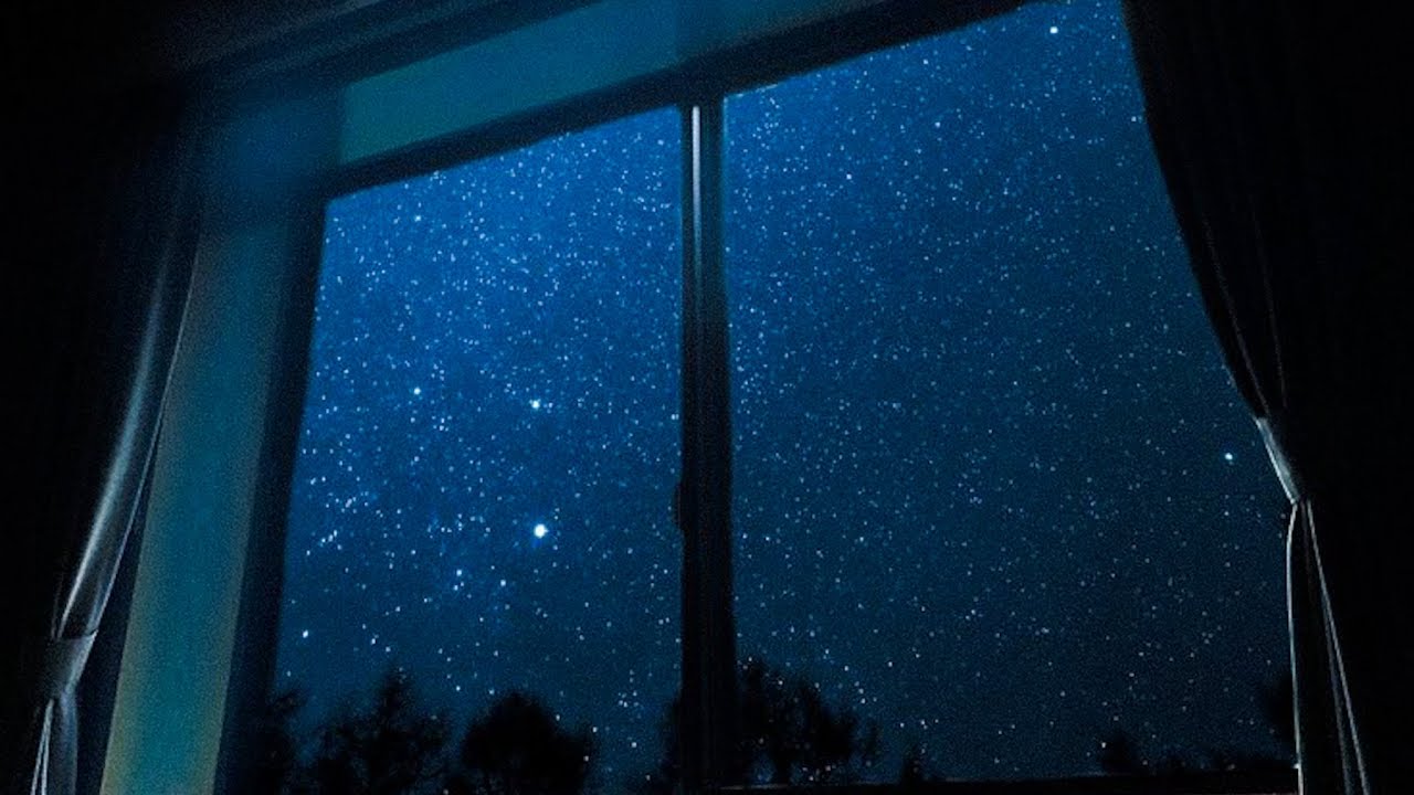 불 끄면 시작되는, 너무 조용해서 더 시끄러운 밤