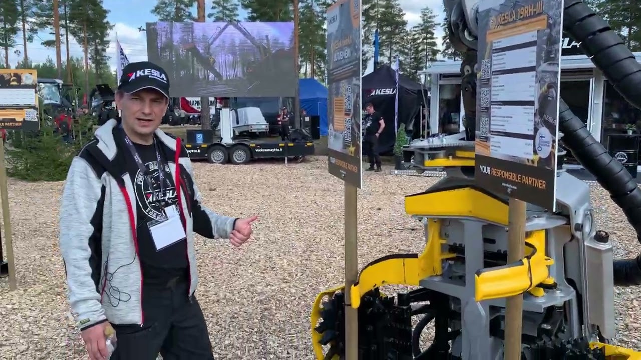 Janne Hayrynen explains the new modular Kesla harvester head