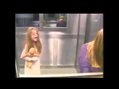 scary-little-girl-ghost-elevator-prank-in-brazil