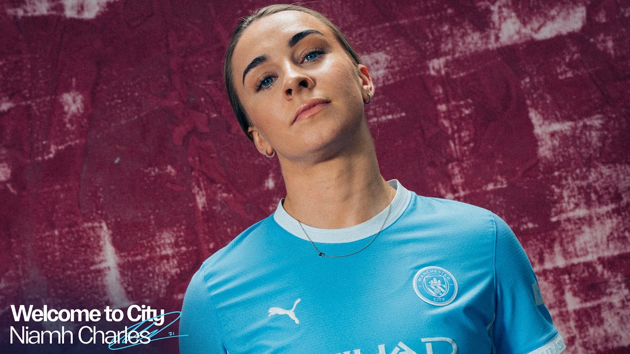 Niamh Charles Signs for the WSL Champions! | Welcome to Manchester City ✍️