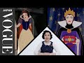 白雪姫＆女王のドレスを専門家がファッションチェック。| VOGUE JAPAN