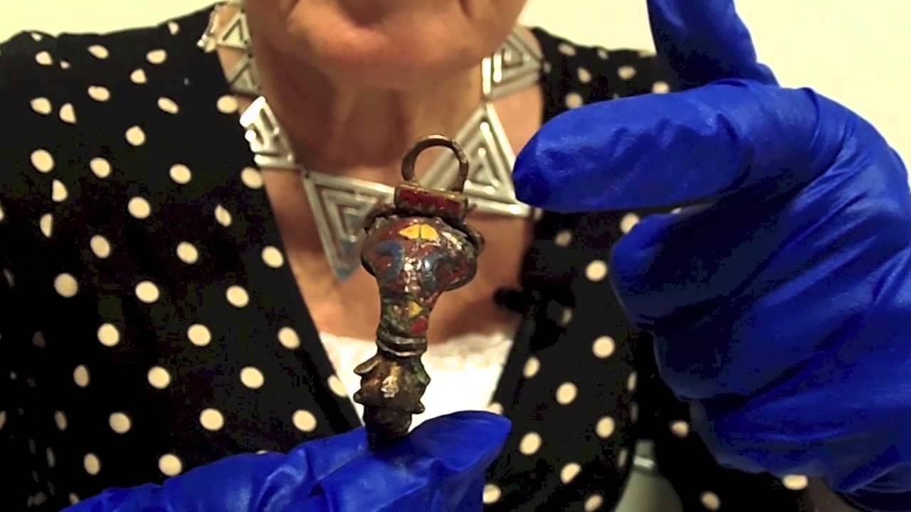 Roman trumpet brooch