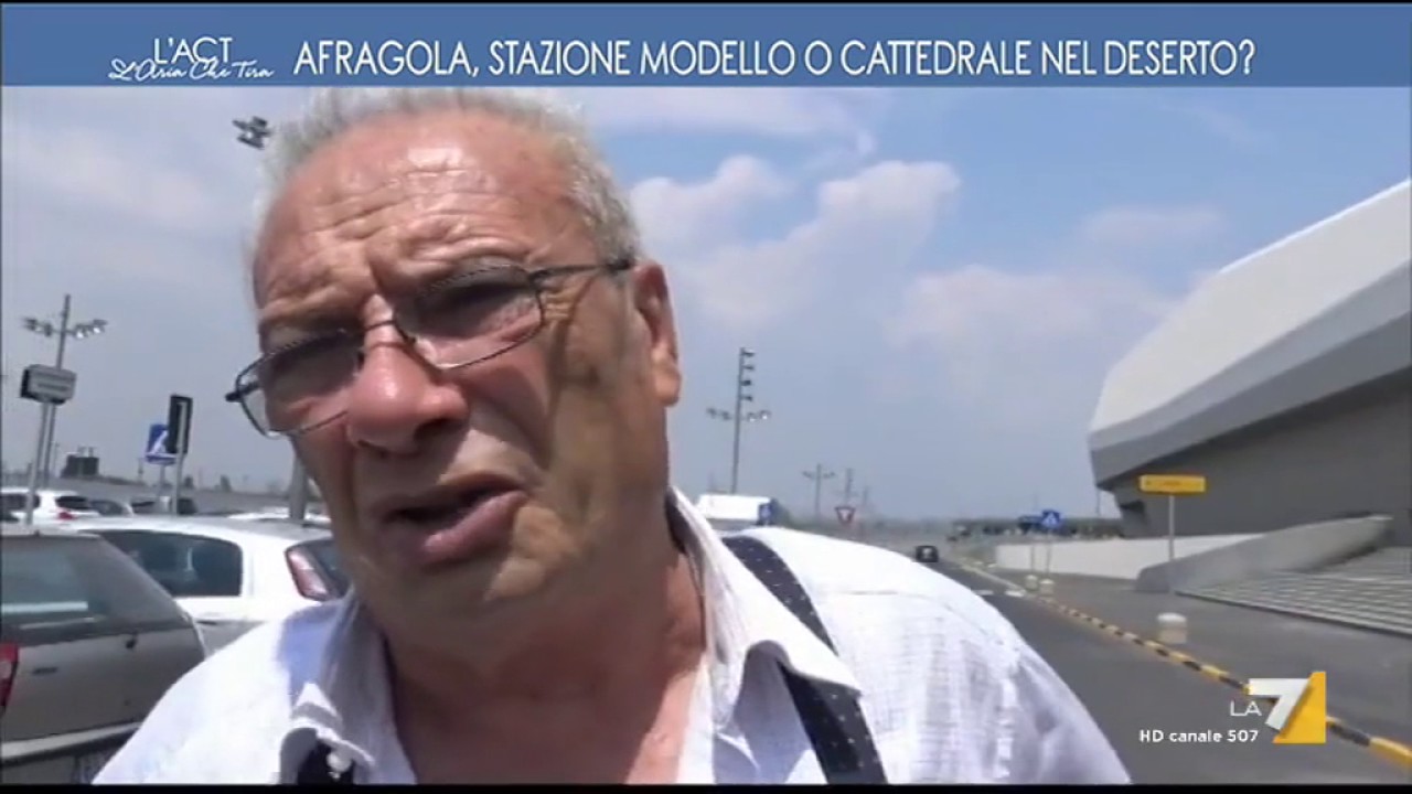 Afragola, stazione modello o cattedrale nel deserto?