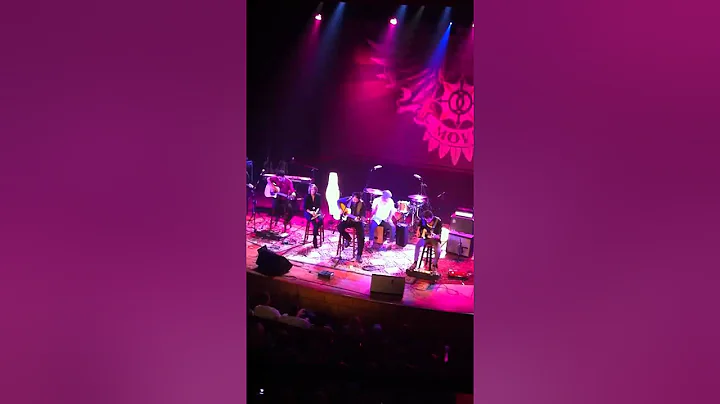 David Riddle and the VL Band opening for Third Day