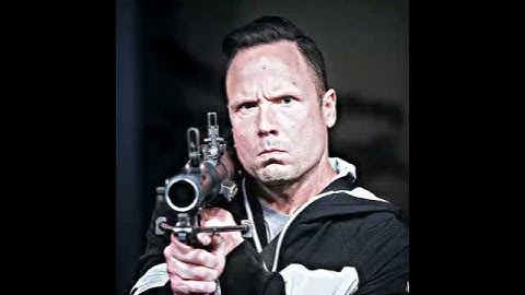 This female sniper took down two targets with a single shot #codmloadout