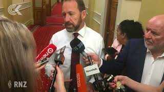 Ministers refuse to debate three strikes disagreement