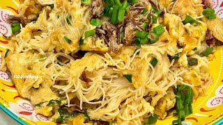 A long forgotten simple & easy recipe fried mee suah with eggs for breakfast