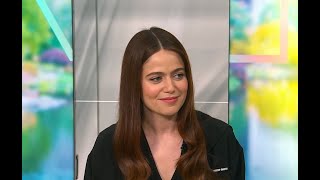Molly Gordon Sets The Record Straight With “The Bear” | New York Live TV