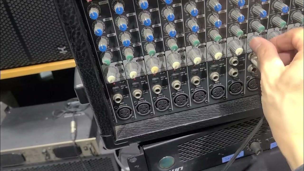 (BEHRINGER)베링거 PMP2000 파워드믹서 - YouTube