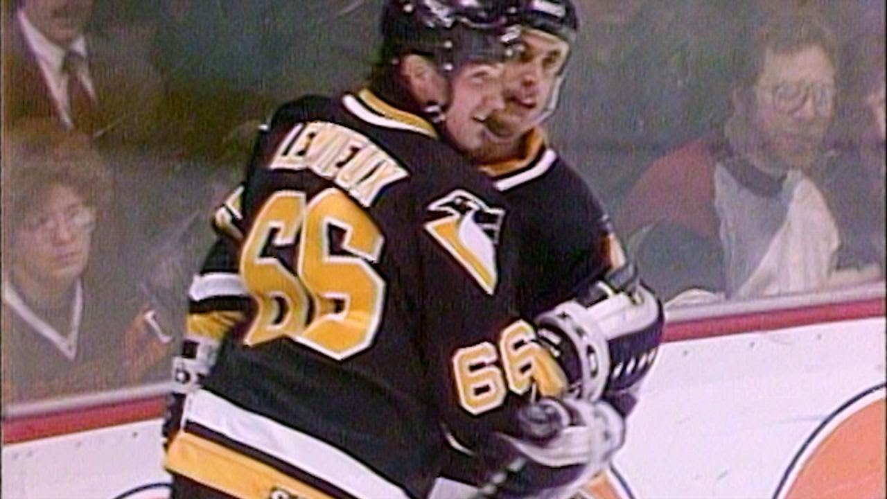 Hockey History: Pittsburgh Penguins Mario Lemieux Sits Out 1994-95