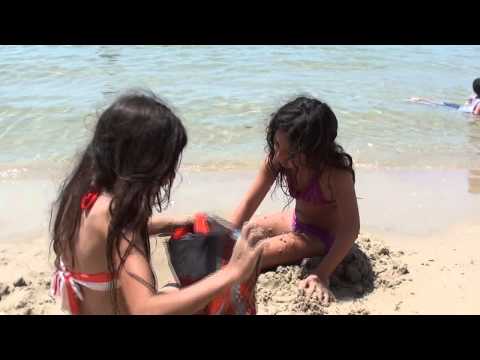 בחוף הים של בת ים מאי 2011 Avi 