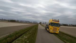 Timelapse mest rijden door de polder