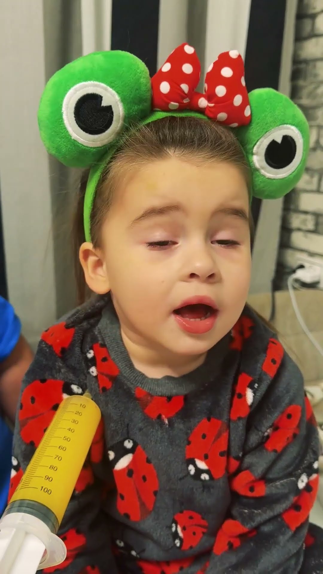 comedy: ?dad afraid injection?❤️?
