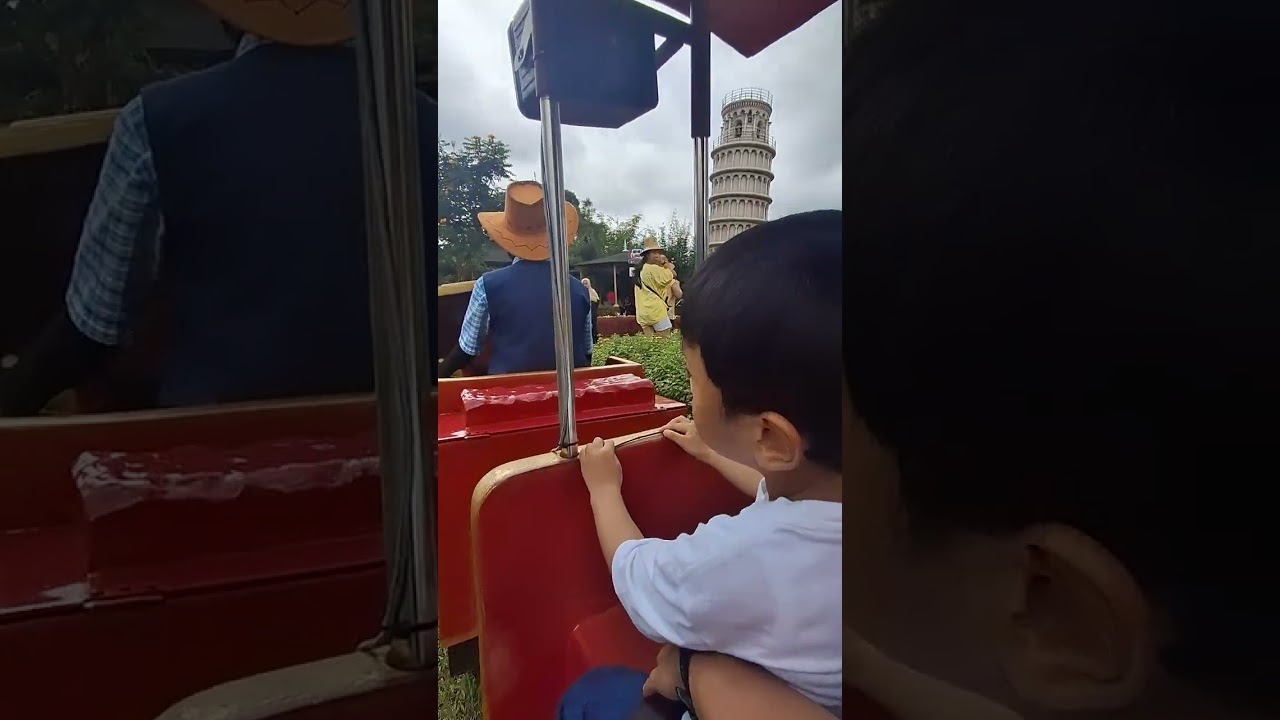 Naik Kereta di Mini Mania Cisarua Puncak