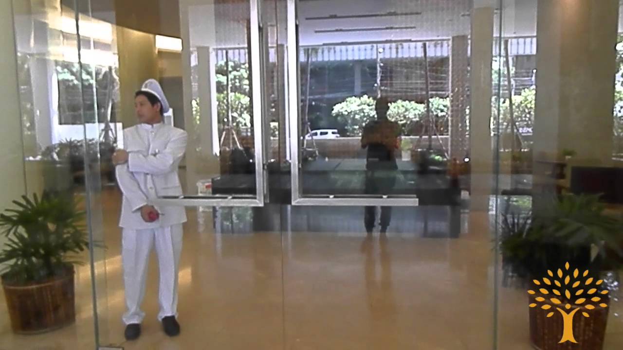 The Rajdamri Condominium