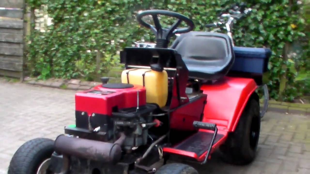 CLEAN engine + Begin pulley swap. YouTube