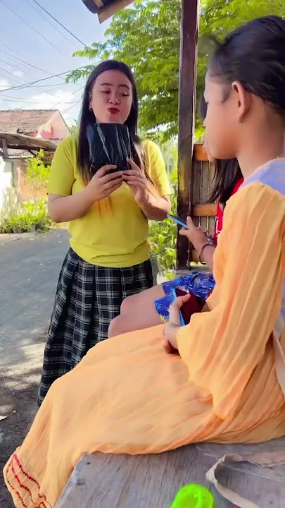 Hp nafis dan kanza sama sih🤣 #shortvideo #sambilancuan #ngeshortsdulu
