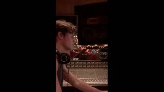 Shawn Mendes - "Heartbeat"('Lyle, Lyle Crocodile' movie) via tik tok  🖤🎶🔥