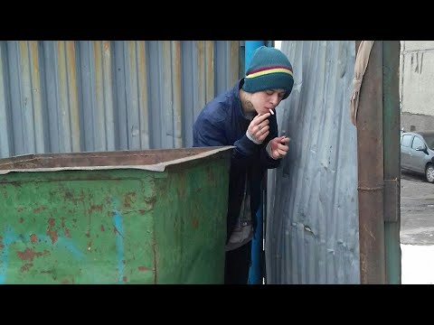 Regardez Автостопом по фазе сна - Давай поправимся? (Slowed + Reverb) sur YouTube