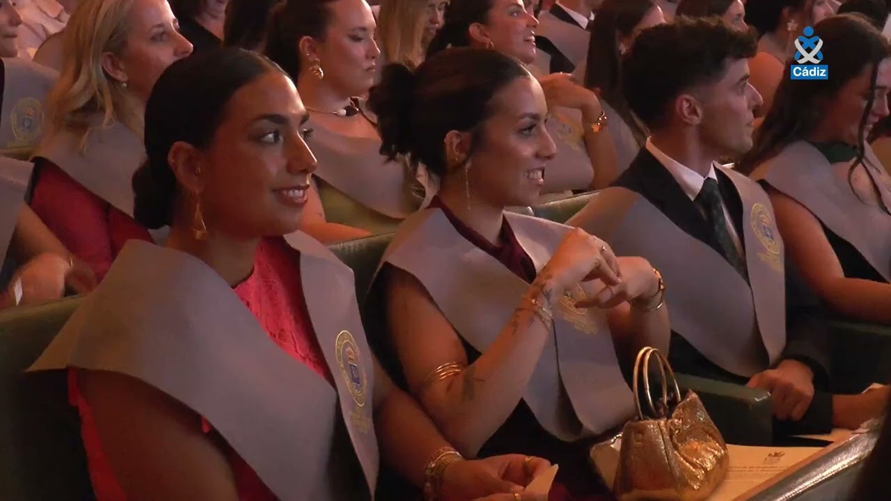 Acto de Graduación de la XIV Promoción de la Facultad de Enfermería y Fisioterapia de Cádiz