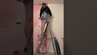 How I install peel and stick wallpaper by myself with 10ft walls! #homedecor #shorts