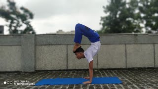 Handstand