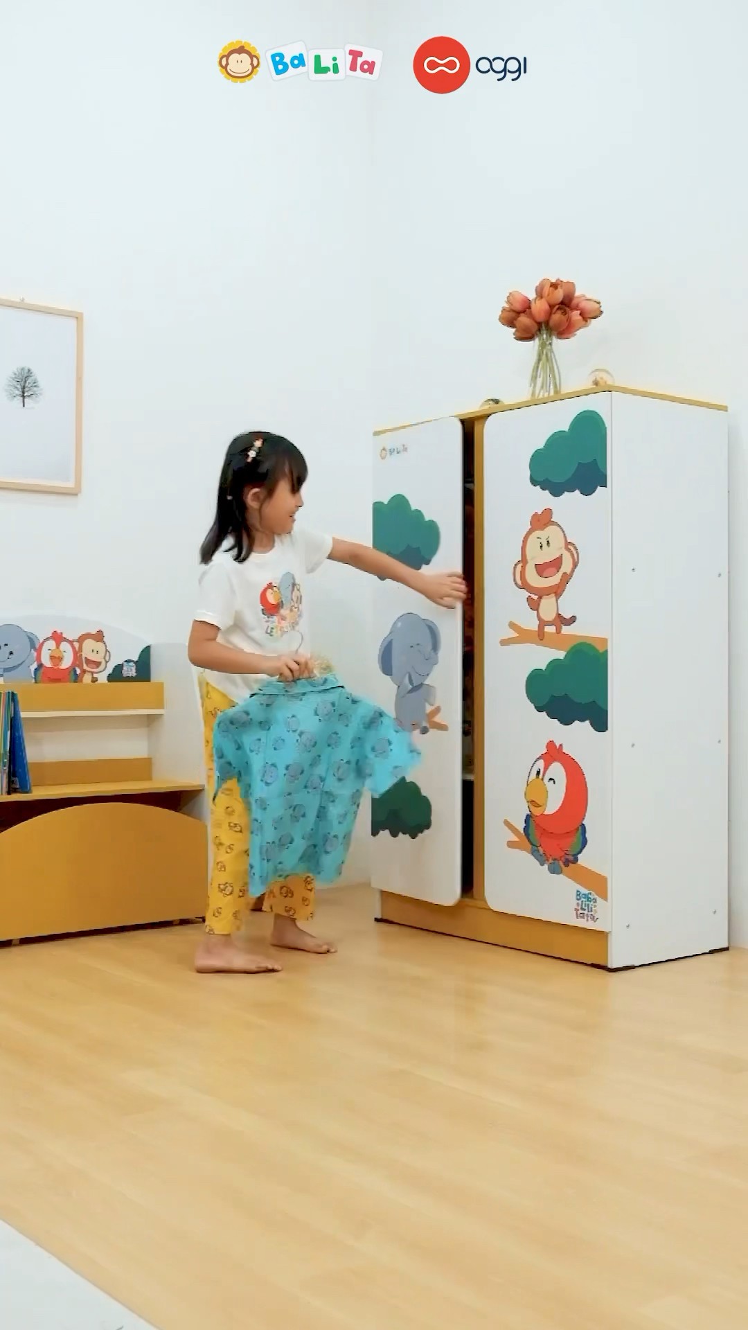 Wow! Lemari, Rak dan Meja BaLiTa yang cute sekali! #balita #babalilitata