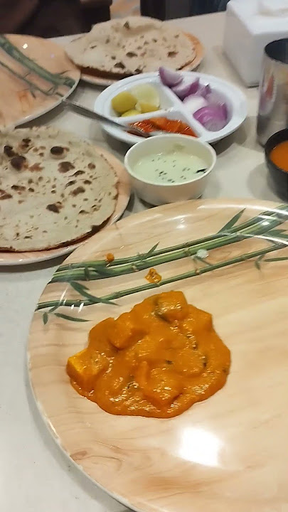 Delicious food in Borivali #paneermakhanwala#dosa#paavbhaaji#mumbaifood#tastyfood#borivalifood