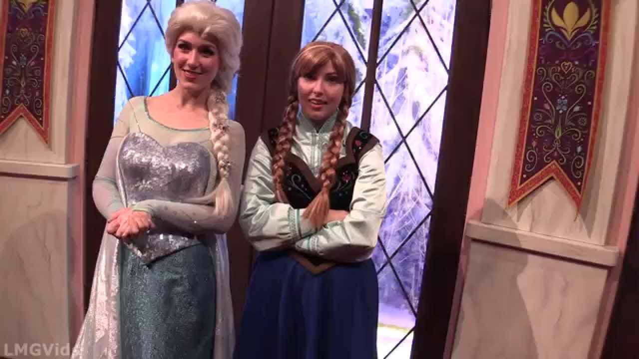 Interative: Anna and Elsa meet and greet in California adventure, March 9, 2015