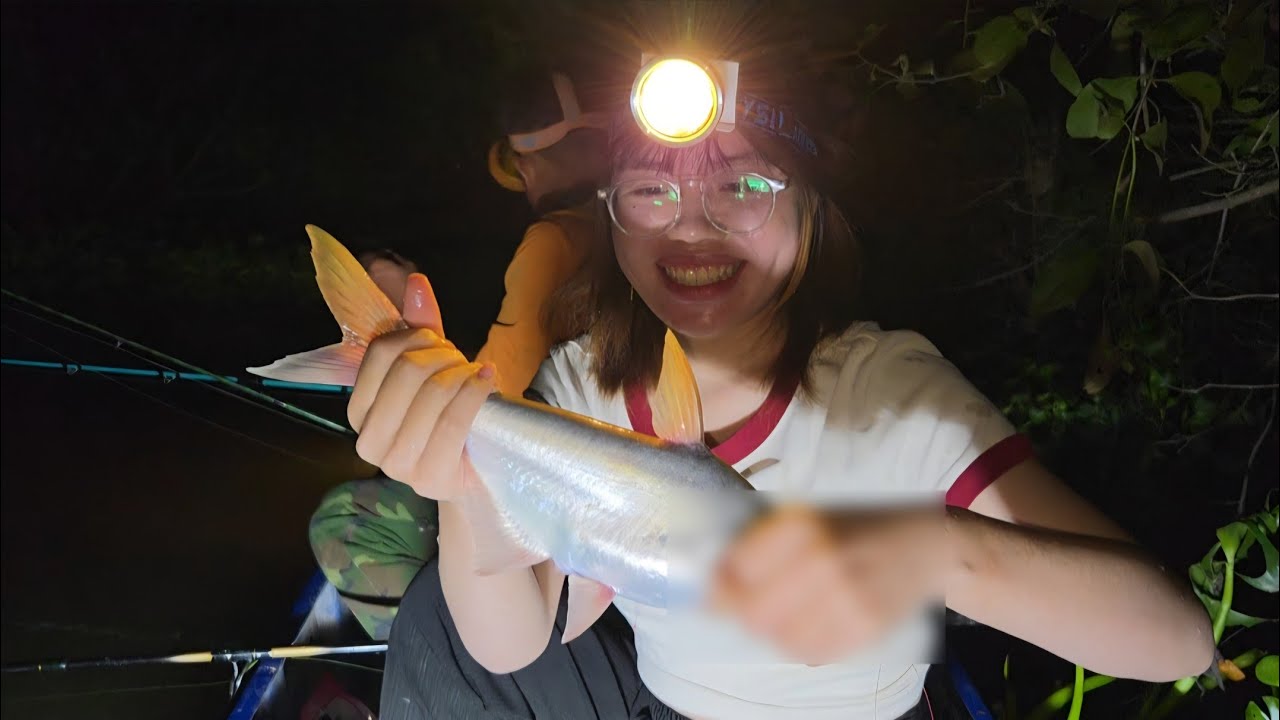 Câu Đêm_ Em Ba Thử Sức Câu Cá, Giật Một Phát Ăn Ngay...| ONMT #Tập 116