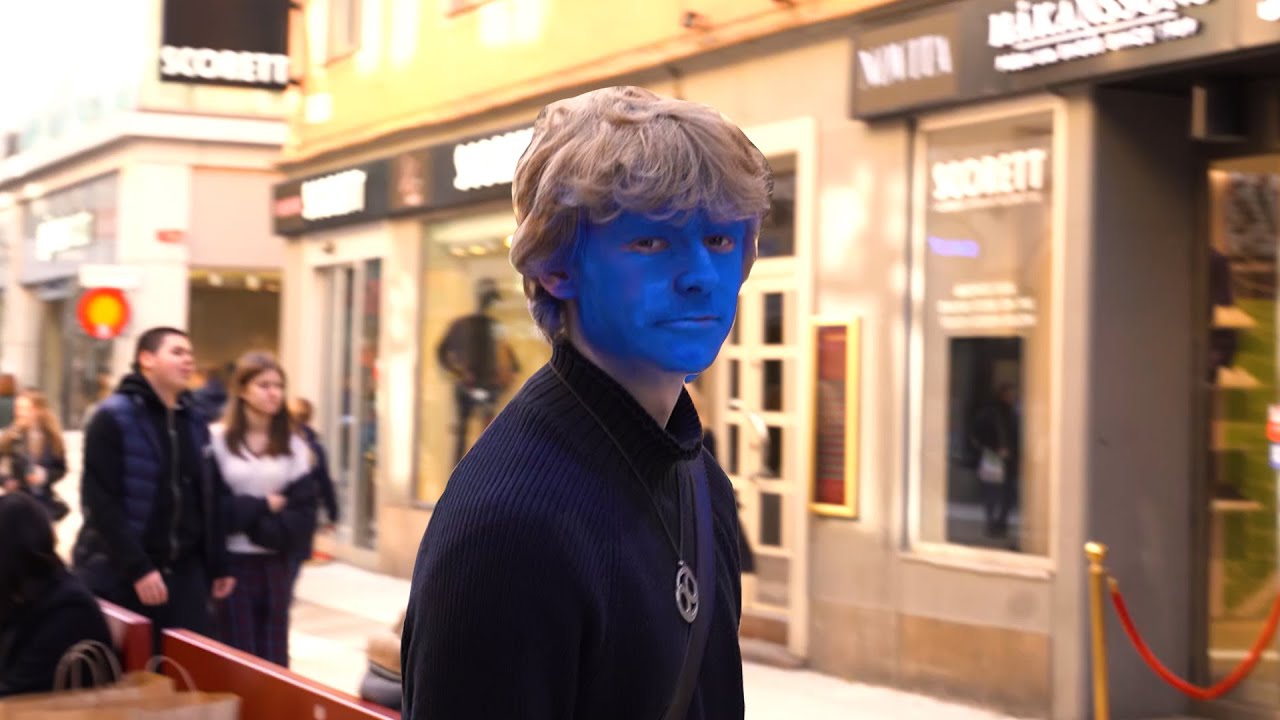 SOMMARSKUGGAN (officiell blå musikvideo) - Enivaco ft. Noel Asplund, Jan Olofsson. Sebastian Banda