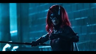 Batwoman (Kate Kane) scenes #2