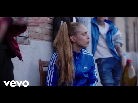 Ly Raine - Otra Vida (La Familia Perfecta)