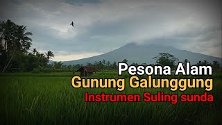 instrumen suling sunda pesona alam pedesaan  dengan Pemandangan gunung galunggung