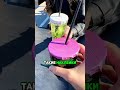Наклейка, которая удивила всех, а вы бы купили себе такую?#бизнес #бизнесидеи #наклейка #стакан