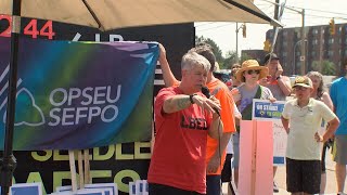OPSEU president visits local LCBO picket line