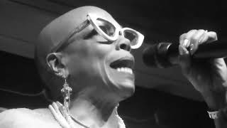 DEE DEE BRIDGEWATER AT JAZZ FESTIVAL GALA 2024. 2024-04-24 MISSISSIPPI GOD DAMM