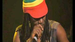 Alpha Blondy - Politiki Live HQ