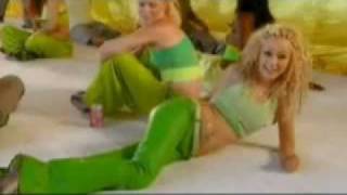 Christina Aguilera - Come On Over Baby (All I Want Is You) Making The Video (Part 1) 2000