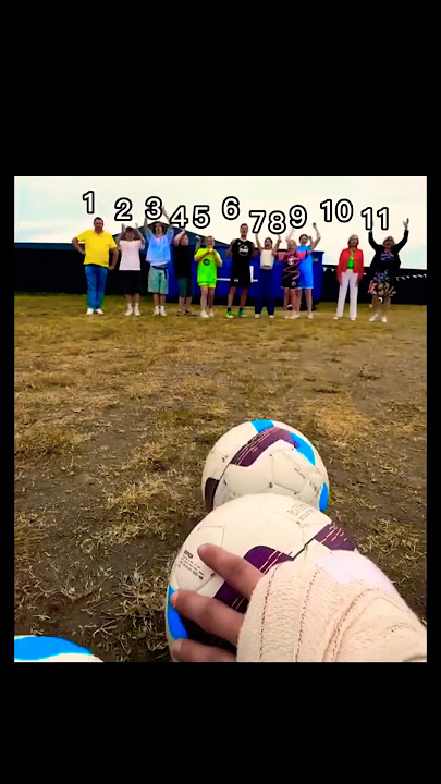 1 , 2 , 3 , 4 , 5 , 6 , 7 , 8 , 9 , 10 , 11 🤔 I #Ball #shorts #viral #trending #football #youtube