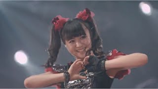 BABYMETAL- Gimme chocolate 「ギミチョコ！！」with call & response [Subtitled]