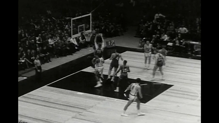 Swede Halbrook vs Knicks 1961/62 RS