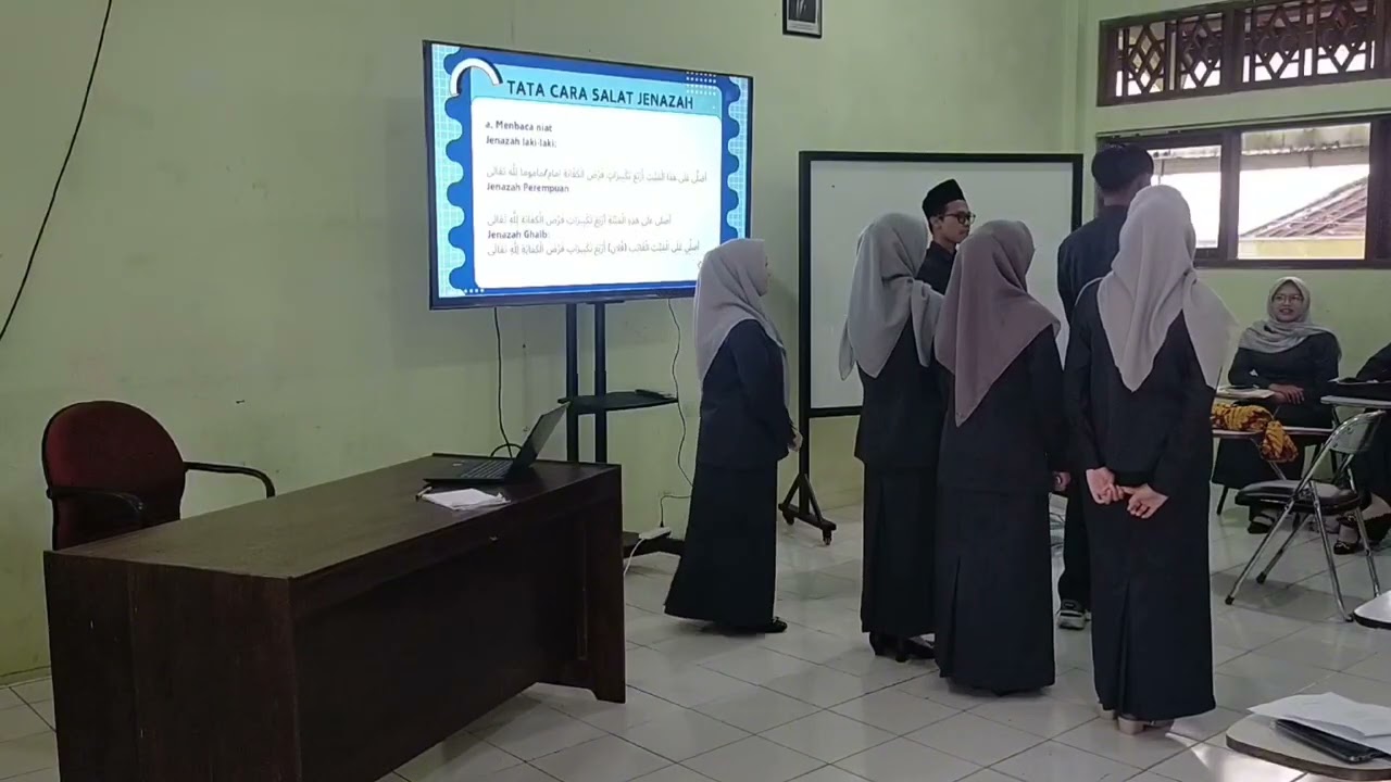 Praktek microteaching Nama : Imas Amanatu Zahro Nim: 2023010057 Materi: salat jenazah 