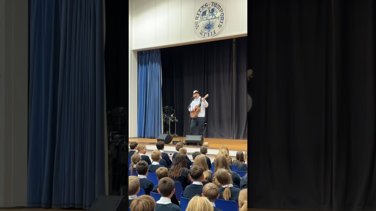 Went to my old high school yesterday to do a gig and teach a music class, was awesome