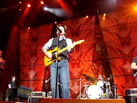 John Mellencamp Troubled Land  Live Farm Aid 2009 Verizon Wireless Amphitheater St. Louis, MO